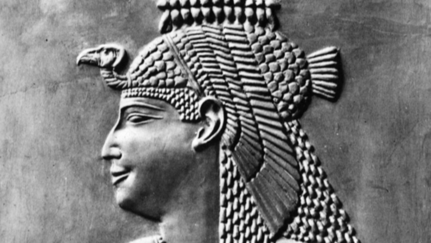 Reconstruct Cleopatra's Look